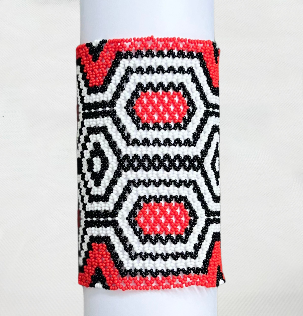 Indigenous Beaded Bracelet • KAMAYURÁ people (from Brazil)