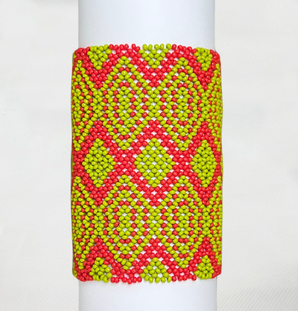 Indigenous Beaded Bracelet • KAYAPÓ people (from Brazil)