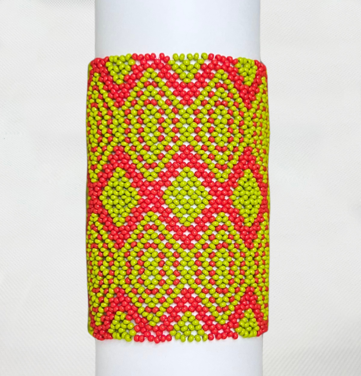 Indigenous Beaded Bracelet • KAYAPÓ people (from Brazil)