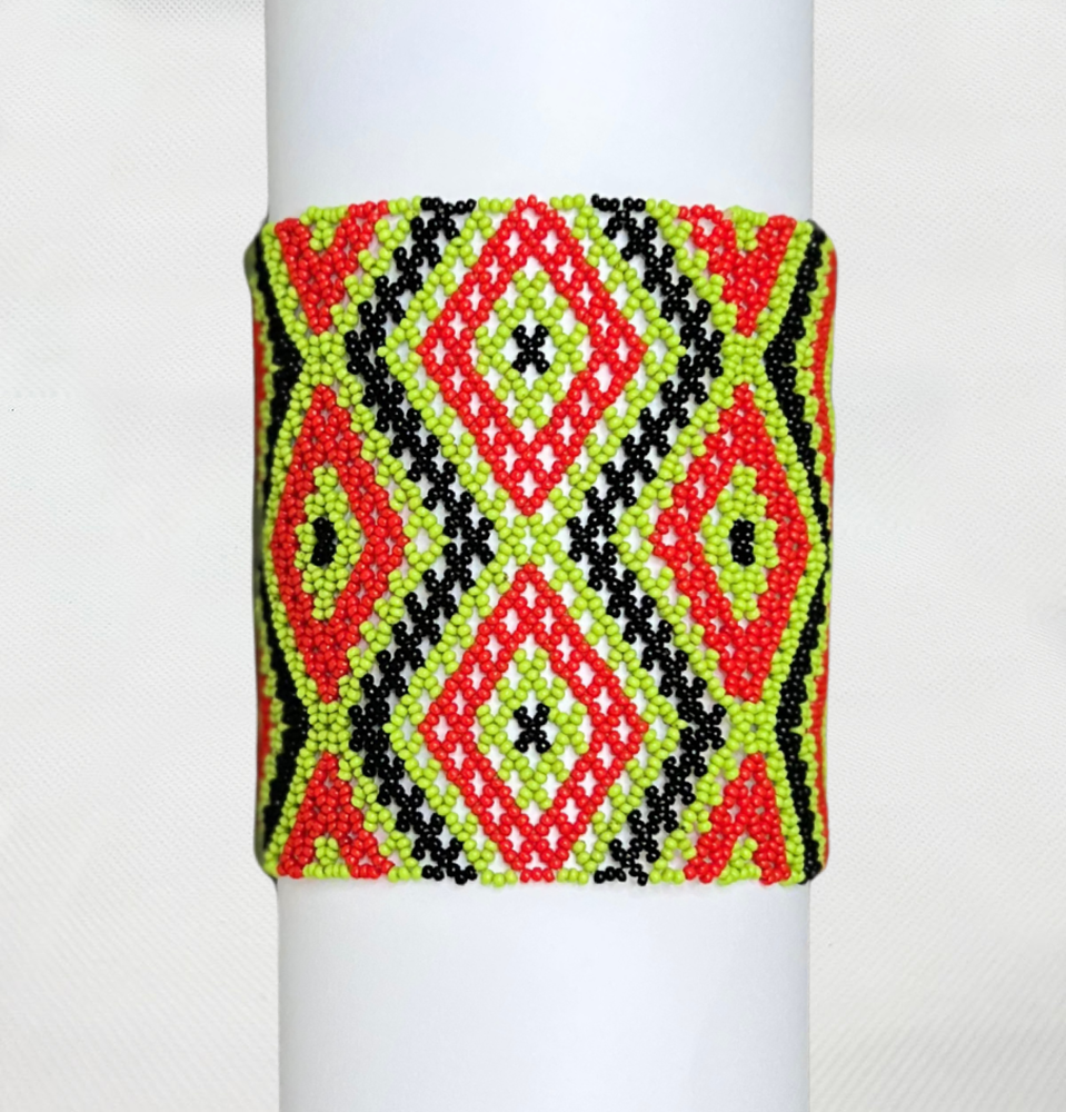 Indigenous Beaded Bracelet • KAYAPÓ people (from Brazil)