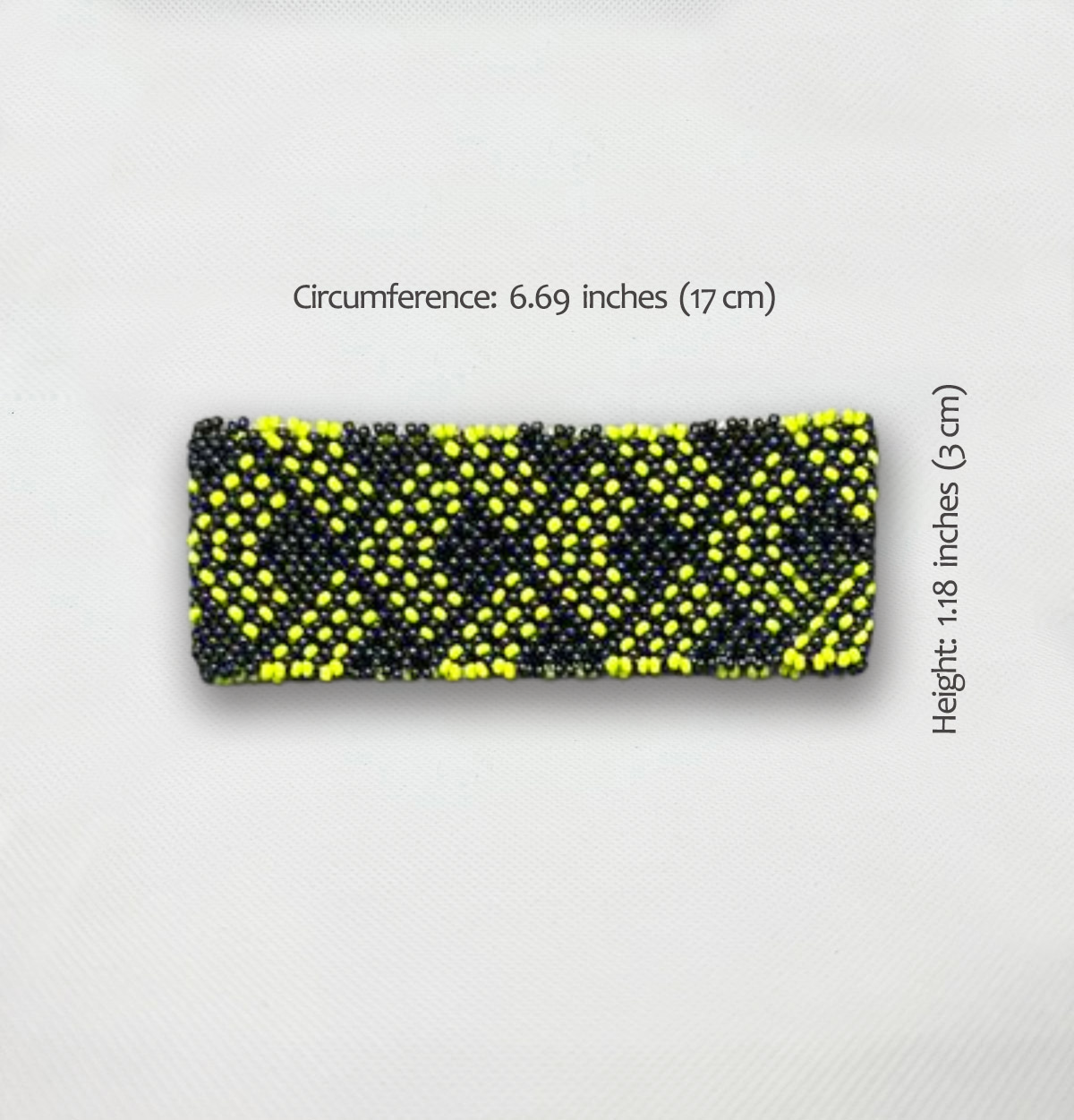 Indigenous Elastic Beaded Bracelet • WAURÁ people (from Brazil)