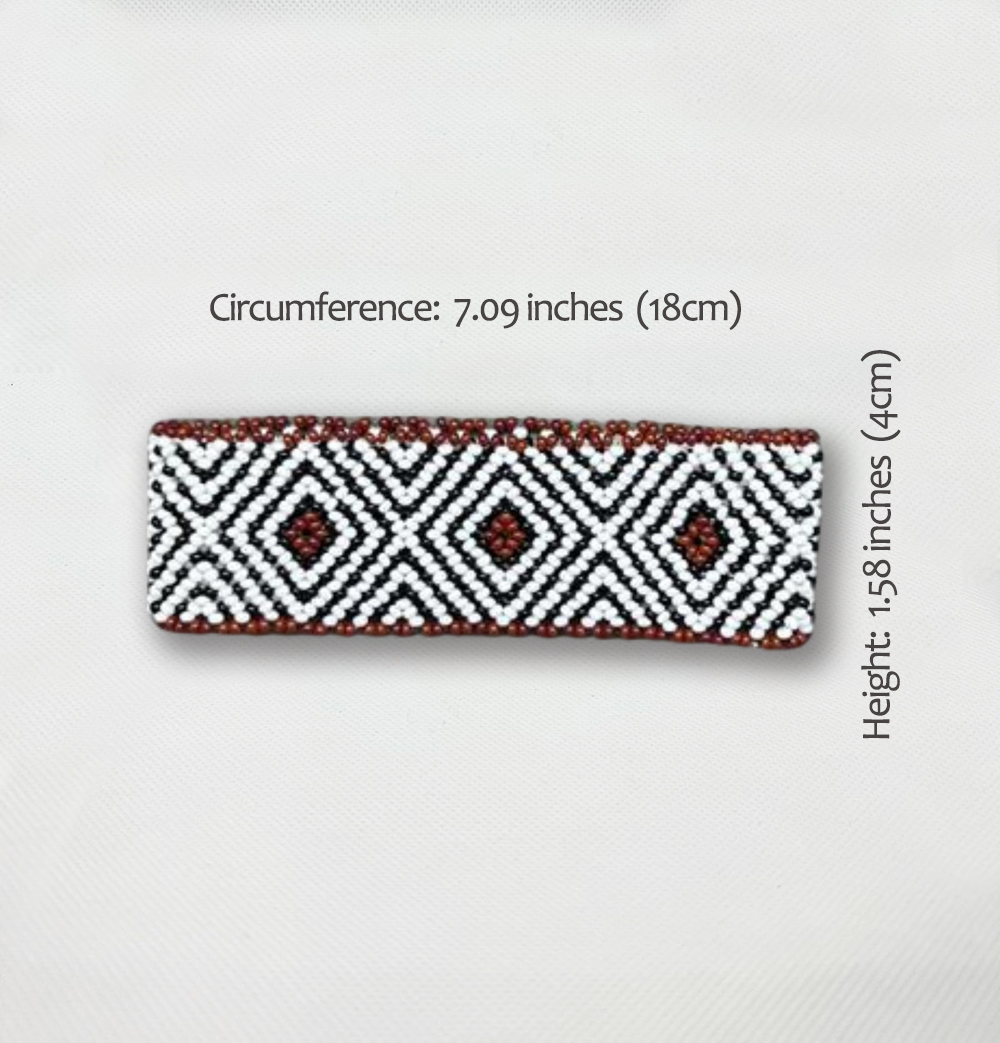 Indigenous Elastic Beaded Bracelet • WAURÁ people (from Brazil)