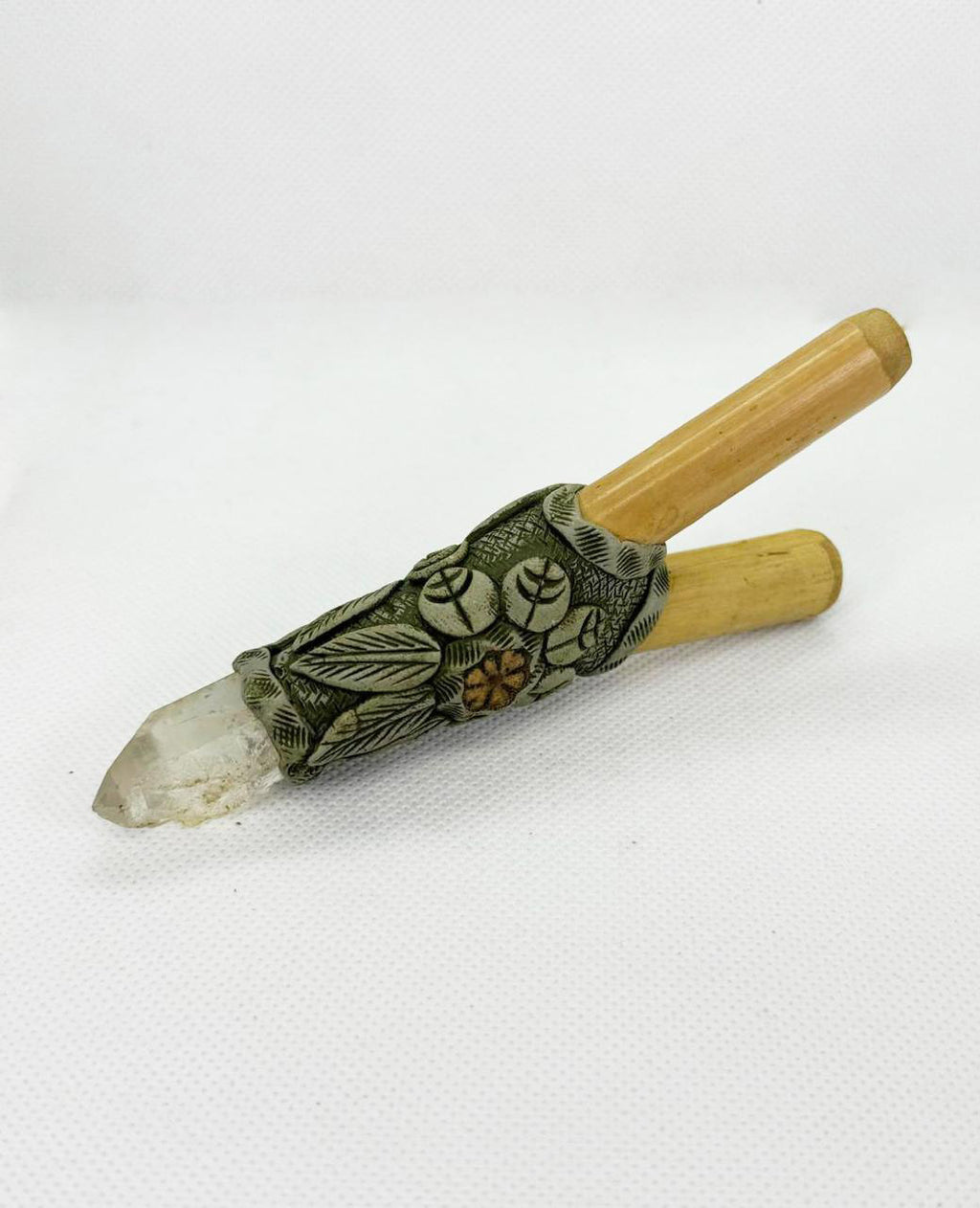 Bamboo Kuripe • Crystal JAGUBE