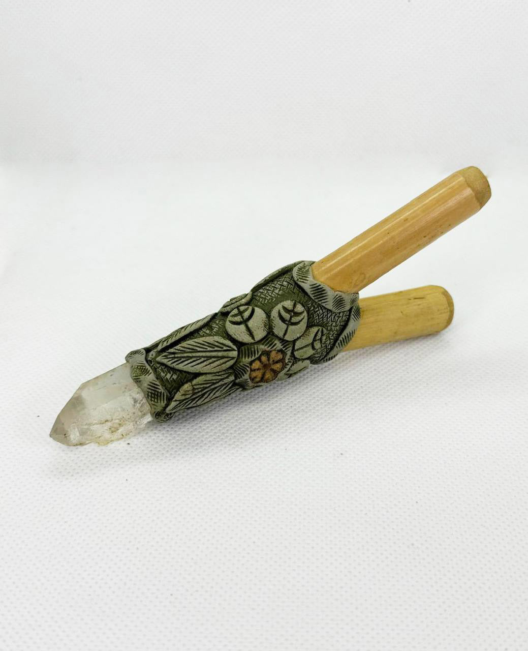 Bamboo Kuripe • Crystal JAGUBE