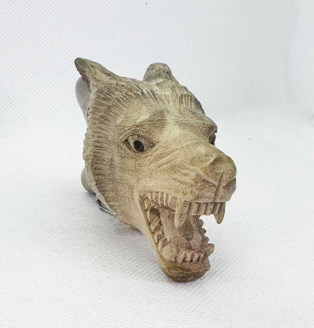 Wood Kuripe • WOLF (Handmade) from Bali