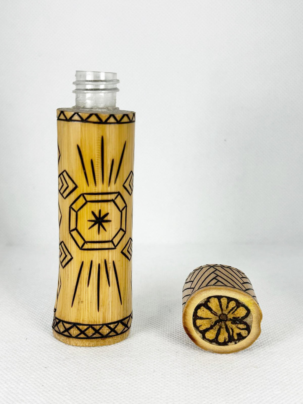 Bamboo Hapé Container • Kuntanawa